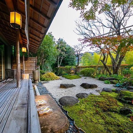Fukiya Ryokan Yugawara Buitenkant foto