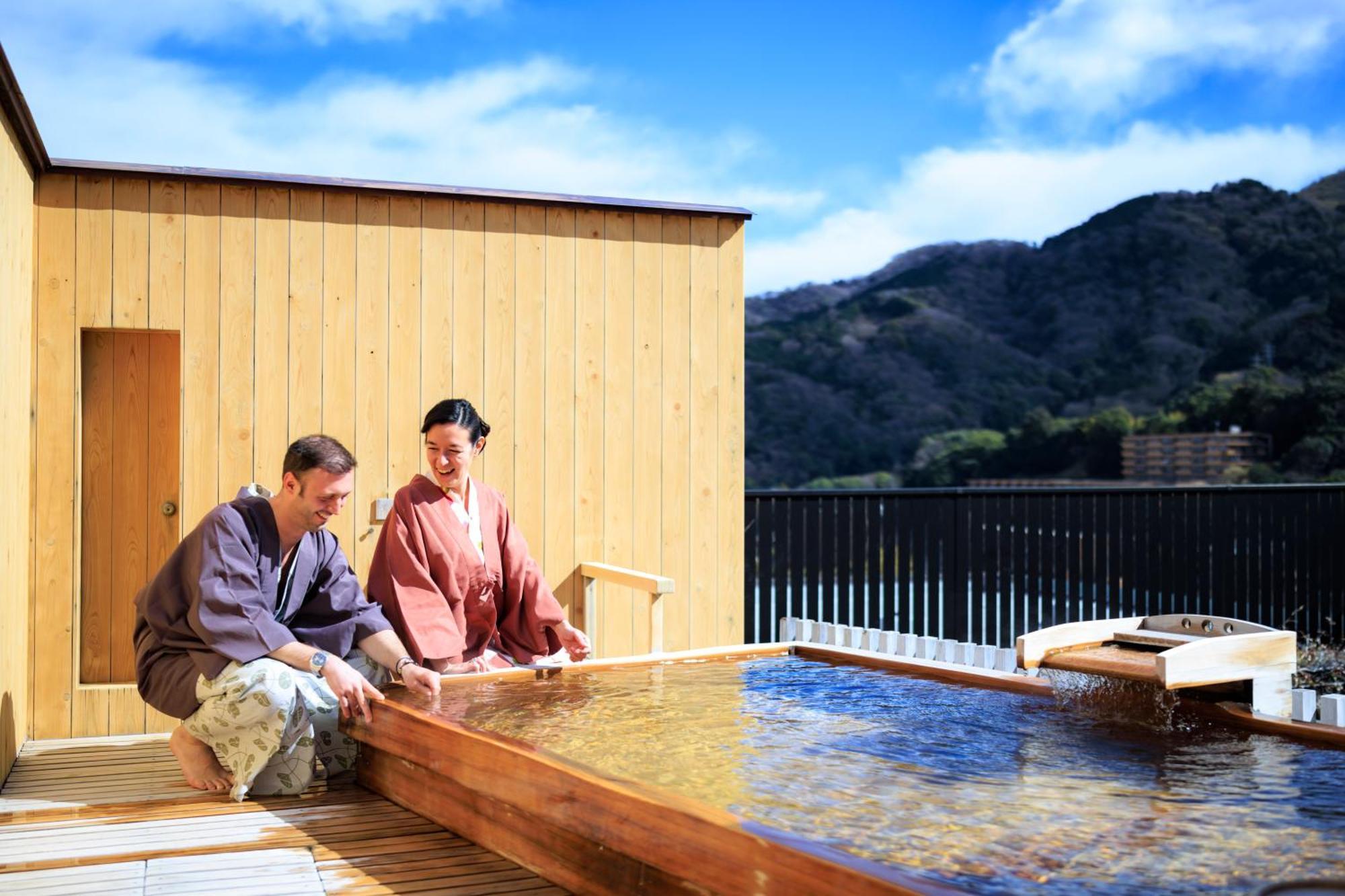 Fukiya Ryokan Yugawara Buitenkant foto