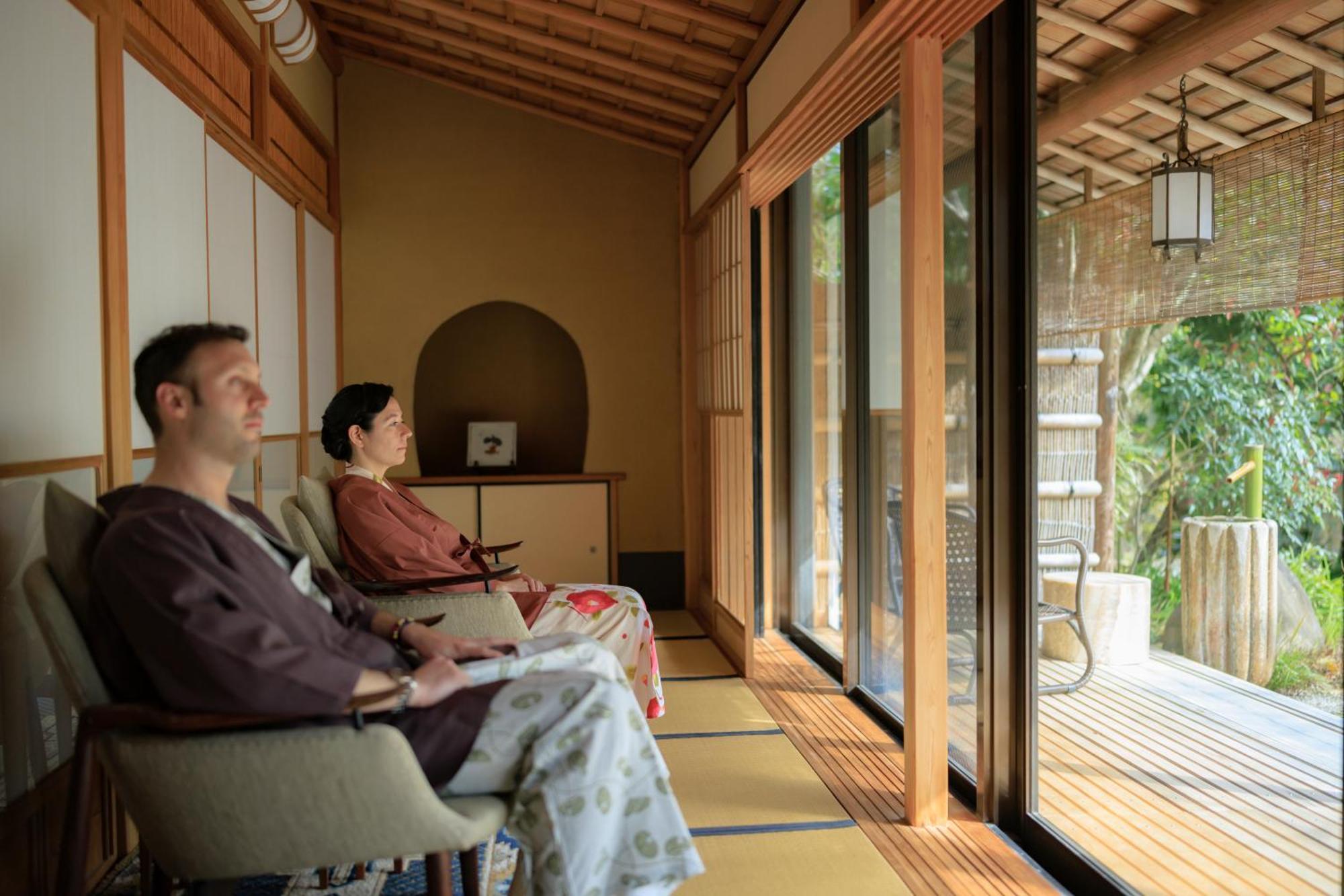Fukiya Ryokan Yugawara Buitenkant foto