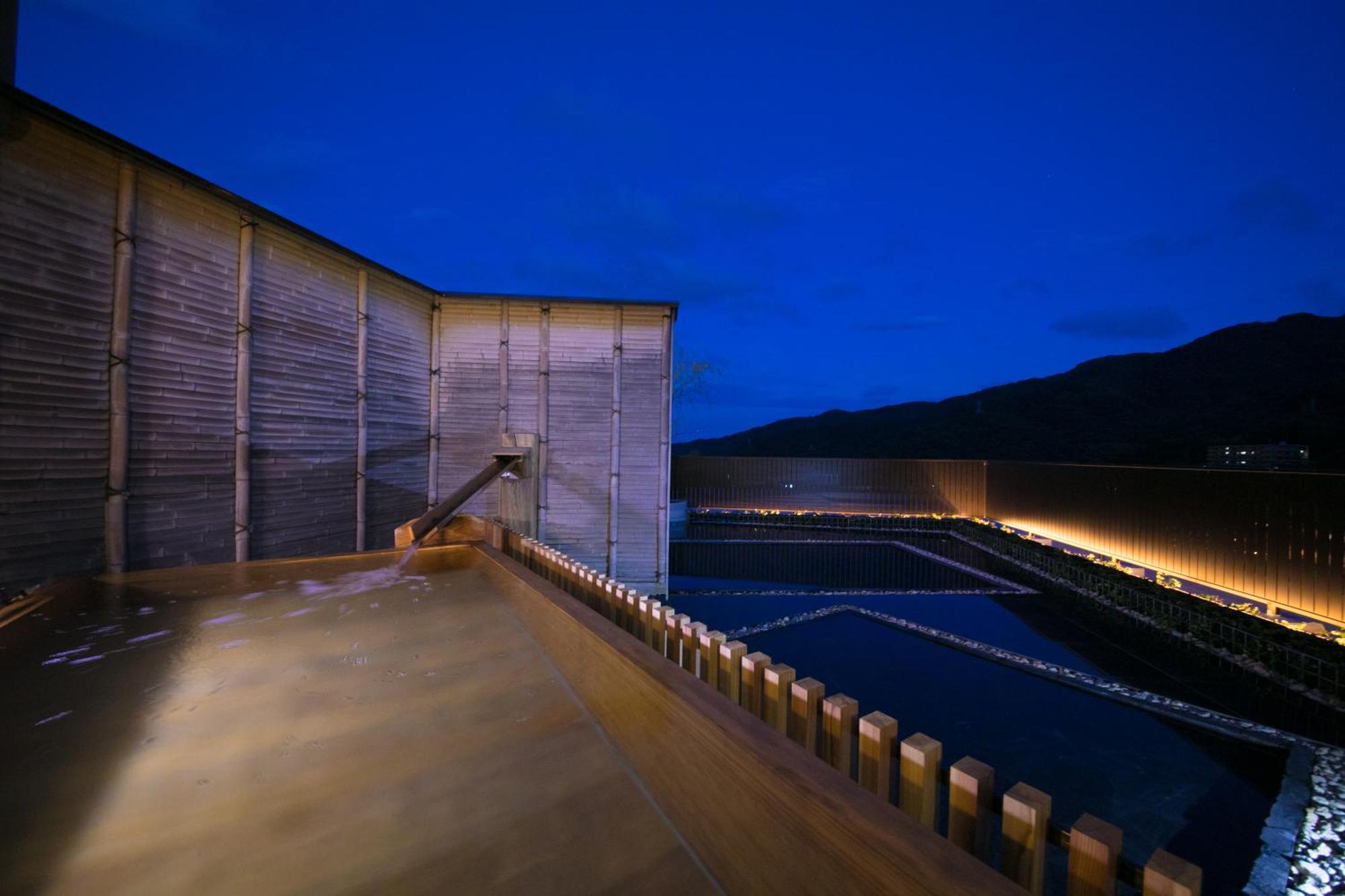 Fukiya Ryokan Yugawara Buitenkant foto