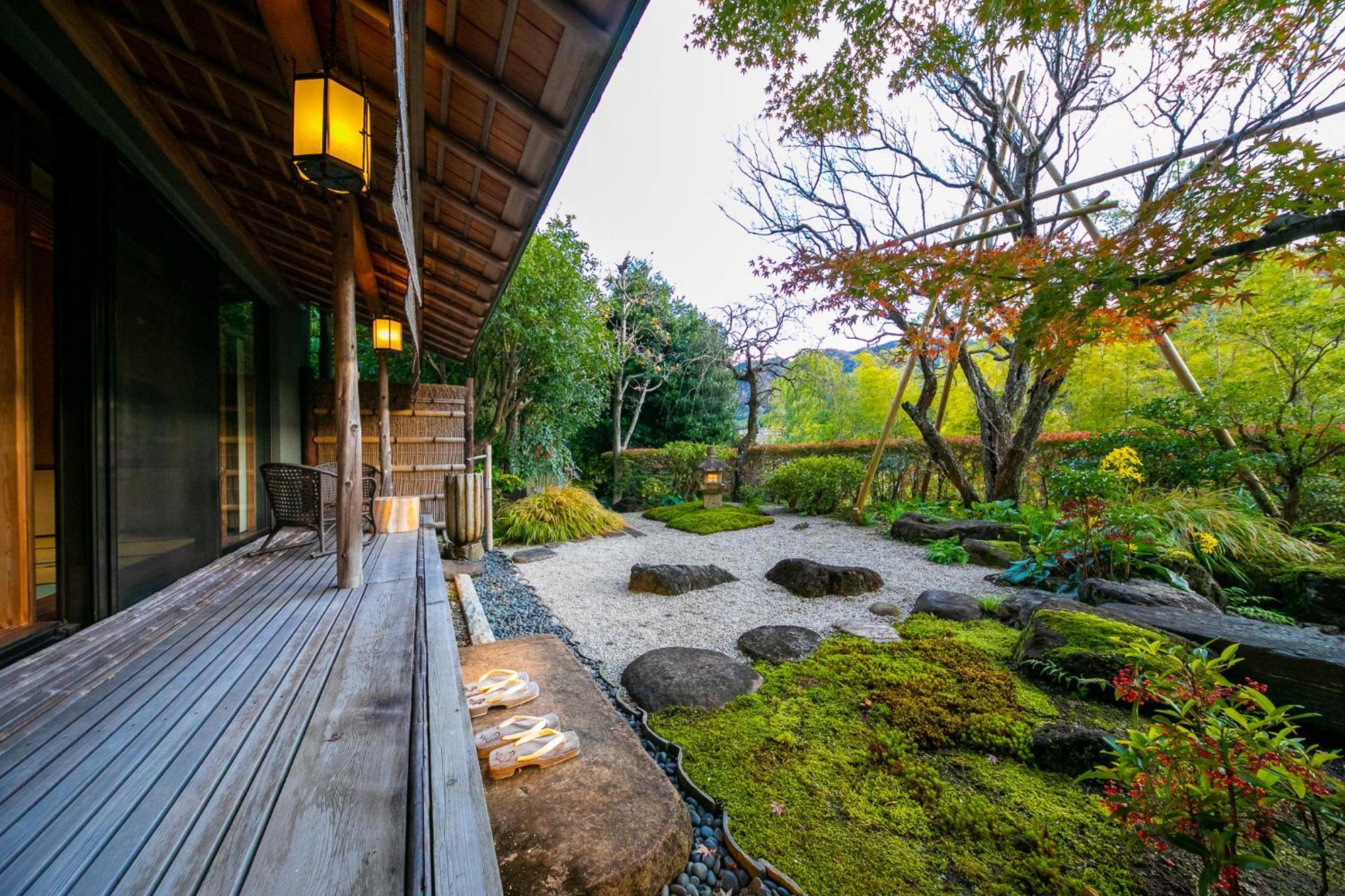 Fukiya Ryokan Yugawara Buitenkant foto
